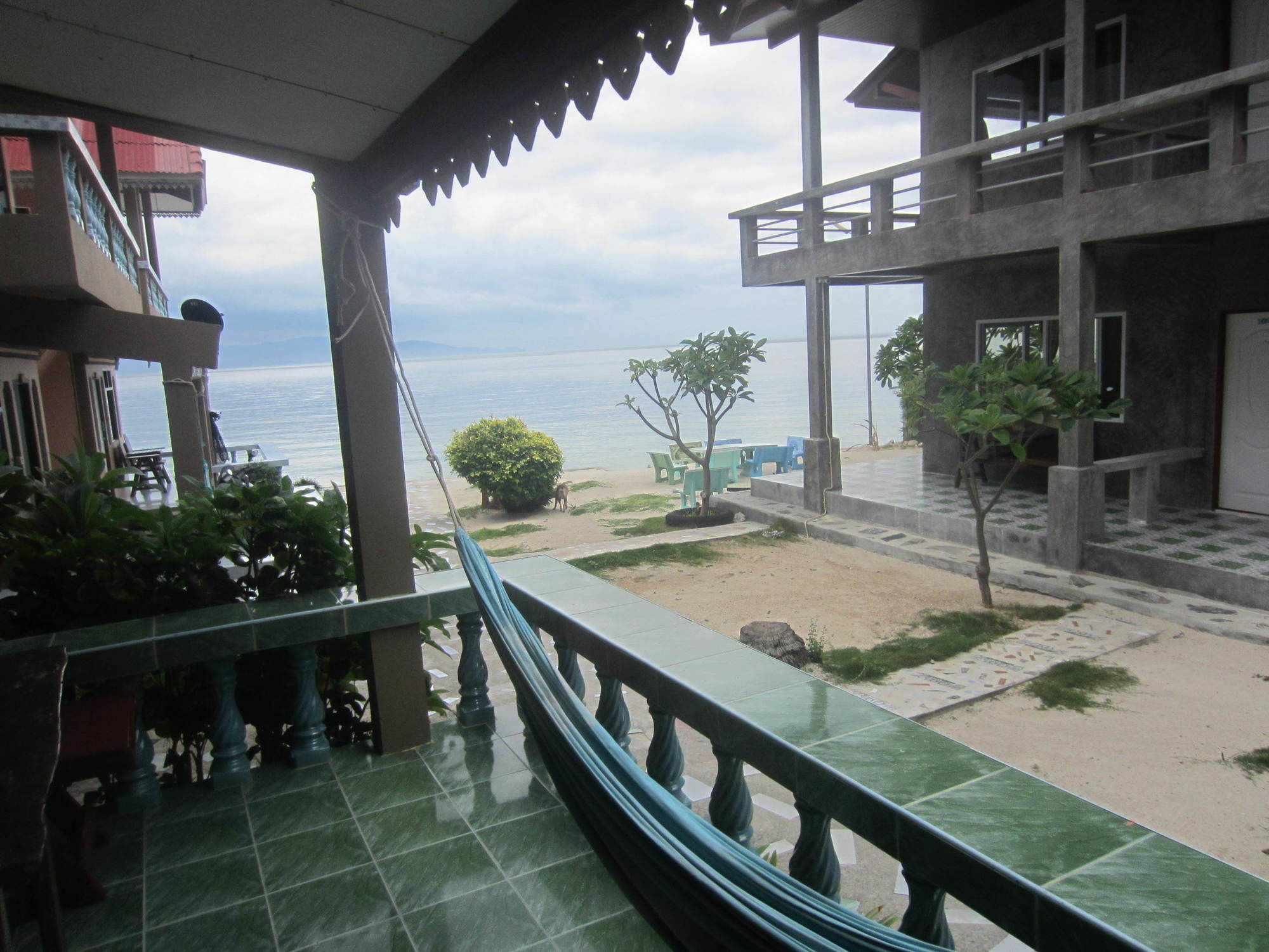 Charung Beach Hat Rin Buitenkant foto